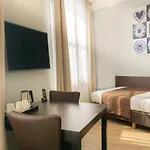Отель Nes 3*