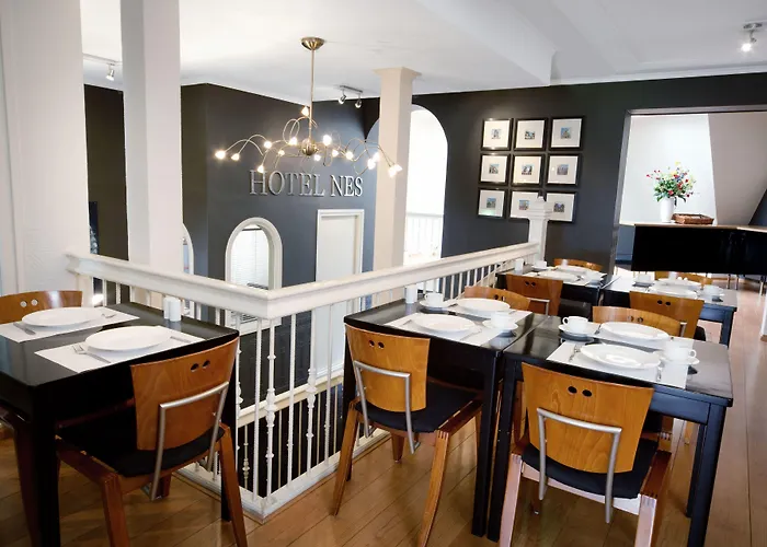 Nes Отель Амстердам